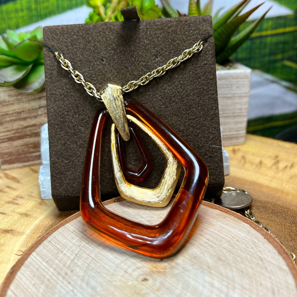 VTG| Avon Faux Amber Necklace 🧡✨